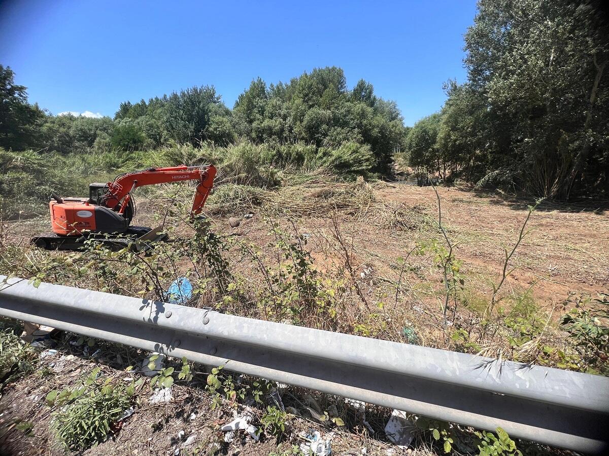Pulizia alveo Fiume Crati, Zumpano ringrazia Calabria Verde  - 