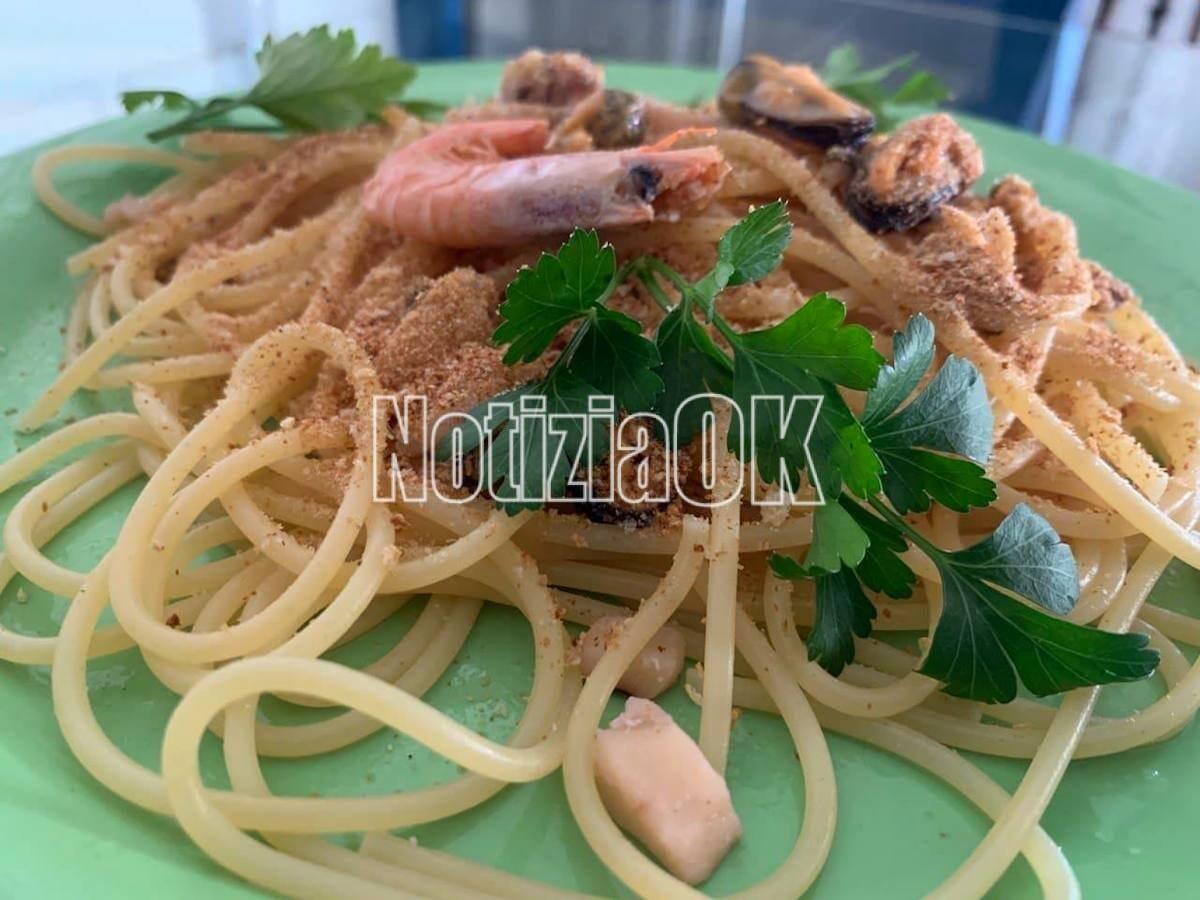 Le Ricette di Patrizia: spaghetti con pesce, il mare servito in tavola - 