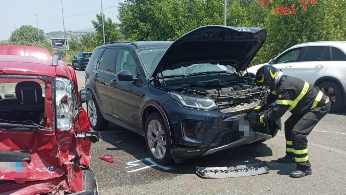 Incidente stradale a Rende, quattro feriti: uno è grave - 