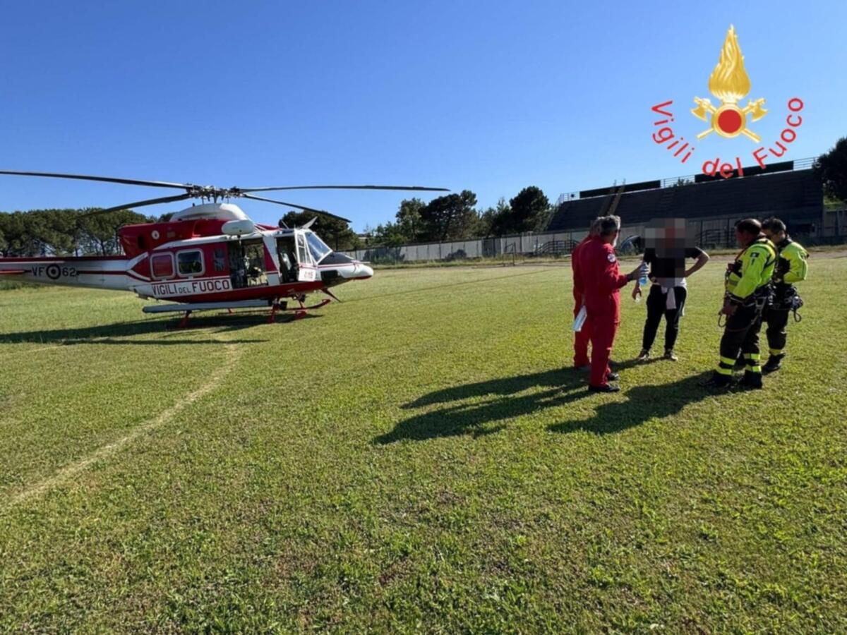 Intervento di soccorso dei Vigili del Fuoco a Fuscaldo: recuperato un escursionista disperso nei boschi -