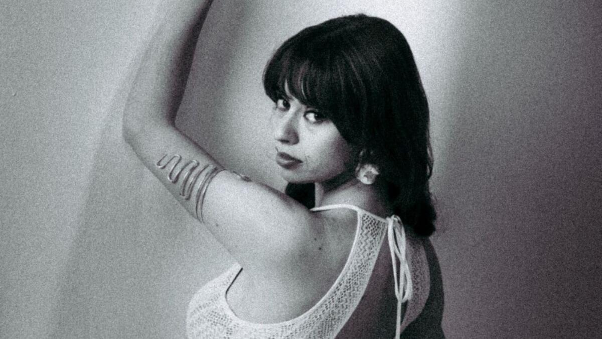 Da oggi è online il videoclip di "Indelebile", il nuovo brano della cantautrice calabrese Cecilia Larosa - 