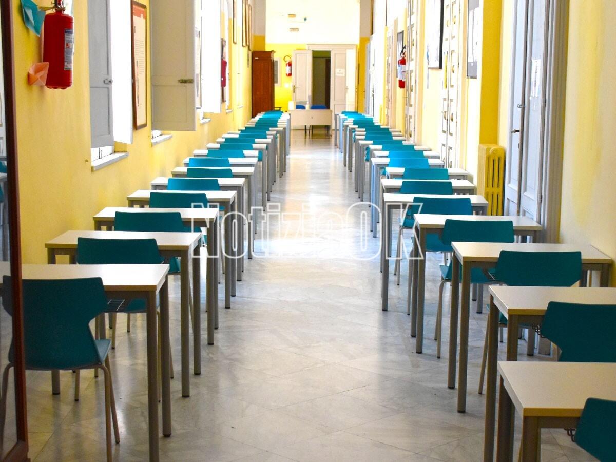 #Maturità 2025 - Cosa uscirà? Gli studenti scommettono su D’Annunzio, AI e Papa Francesco - 