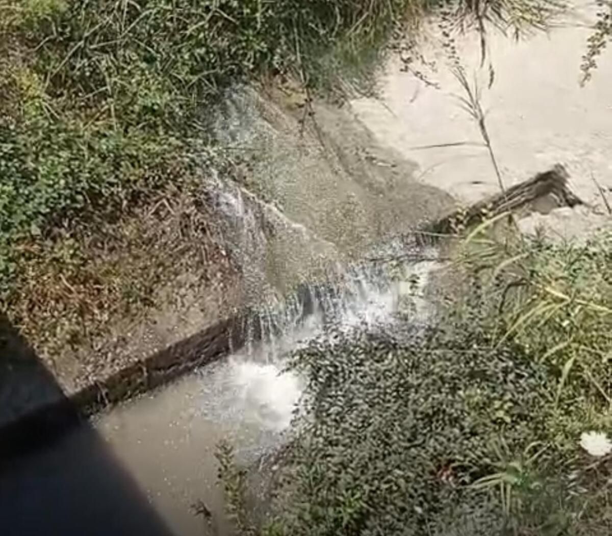 Catanzaro - Perdita idrica nel quartiere marinaro: interventi in corso  - 