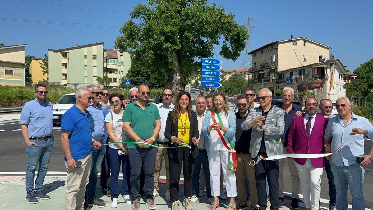 Inaugurato nuovo tratto della SP 245/B a Santo Stefano di Rogliano: svolta per la viabilità del Savuto - 