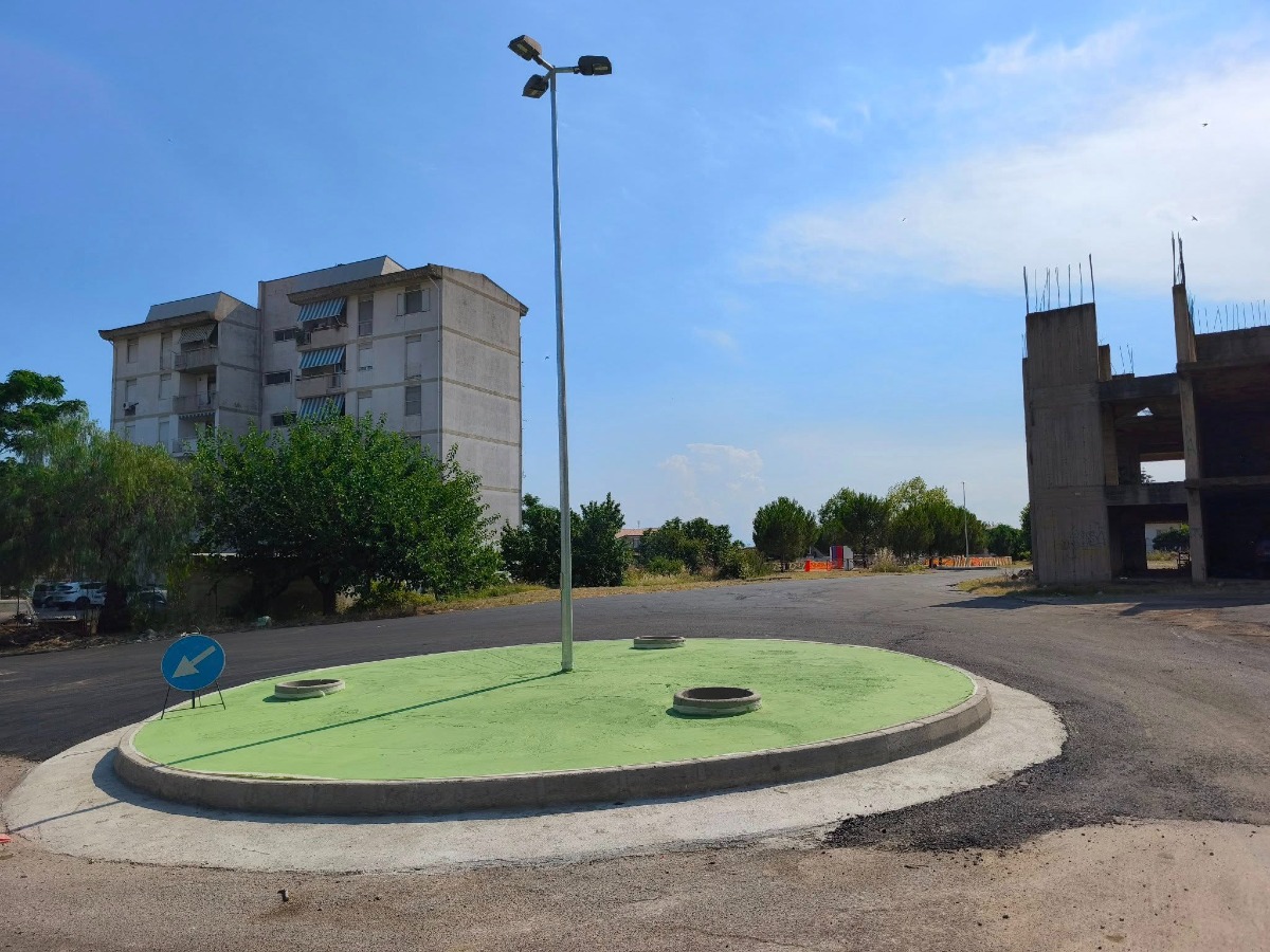 Botricello avvia i lavori di bitumazione - 