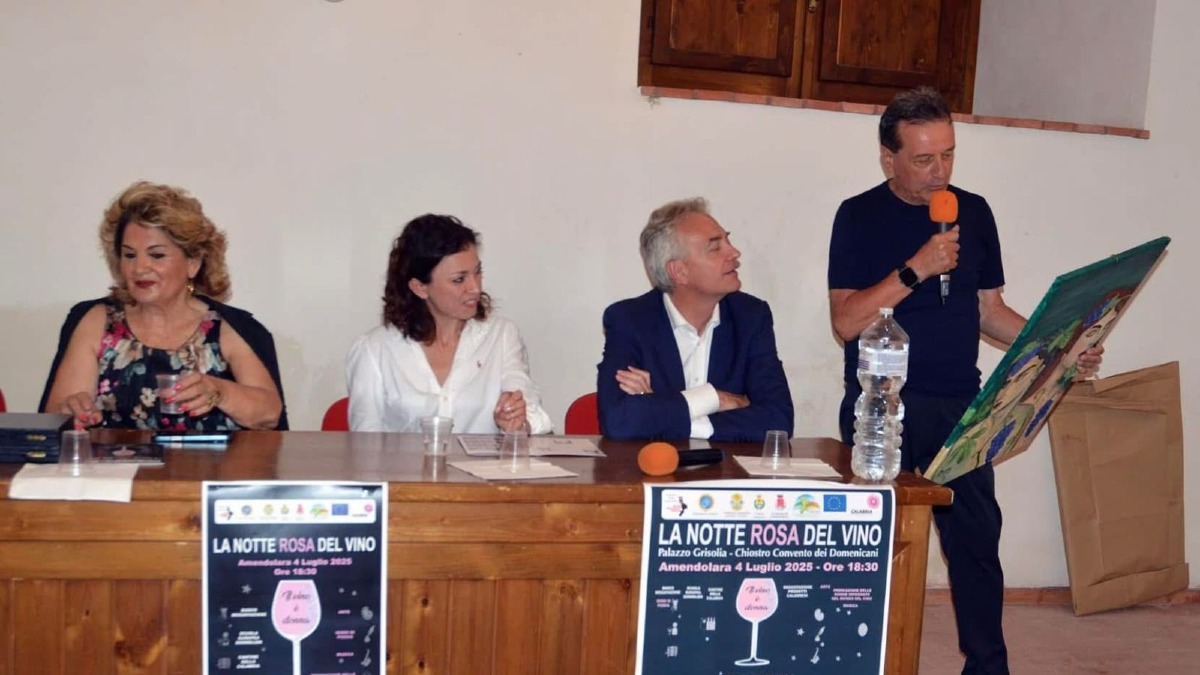 La Notte Rosa del Vino 2025: un trionfo del talento femminile nell'enologia calabrese - 