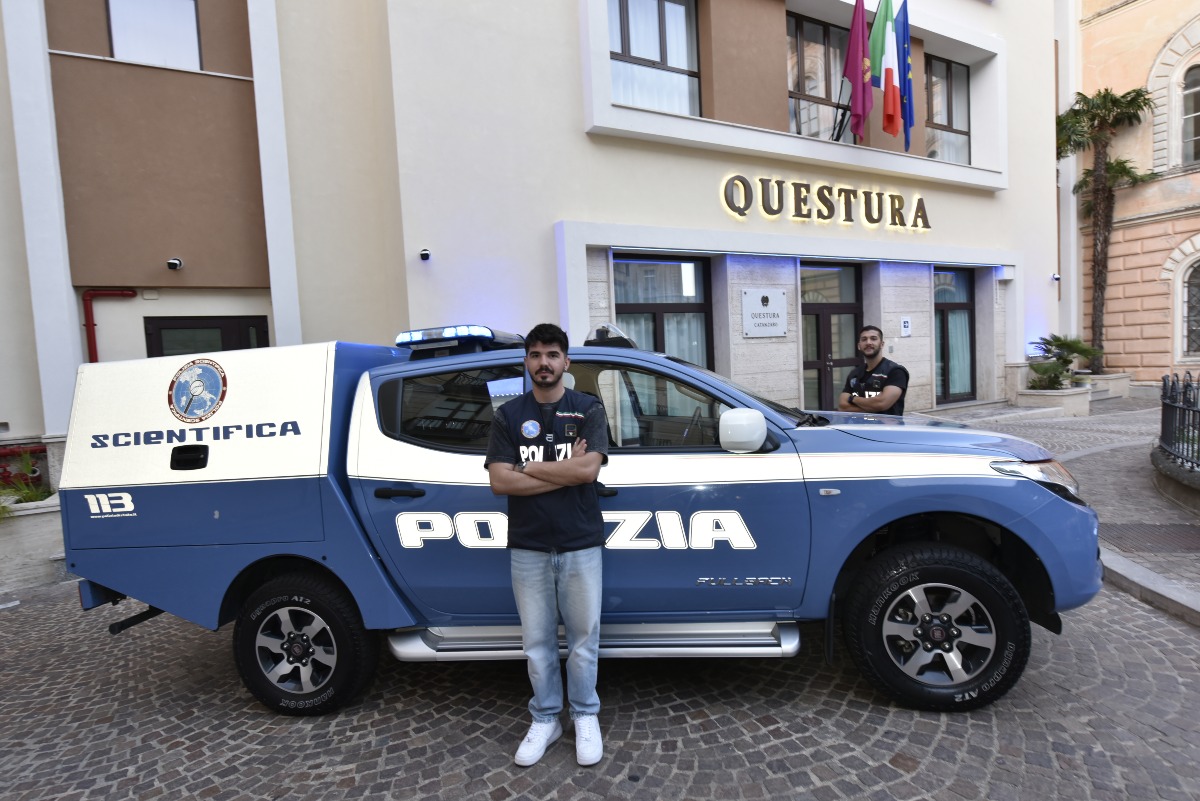 A Catanzaro il Fullback, laboratorio mobile all’avanguardia per gli operatori della Polizia Scientifica - 