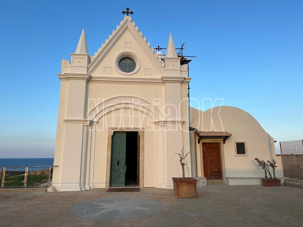 Crotone - Nuovo orario estivo per la Messa domenicale al Santuario della Madonna di Capo Colonna - 