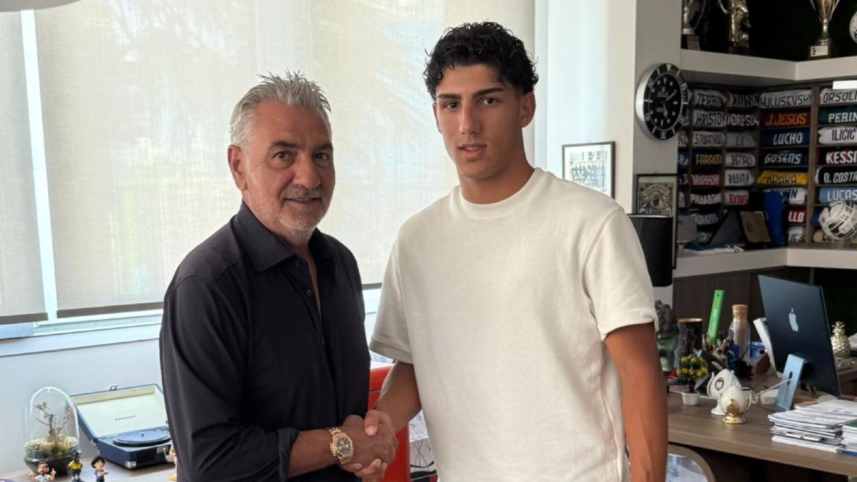 Calciomercato | Crotone, Giuseppe Sinopoli ancora in RossoBlu - 