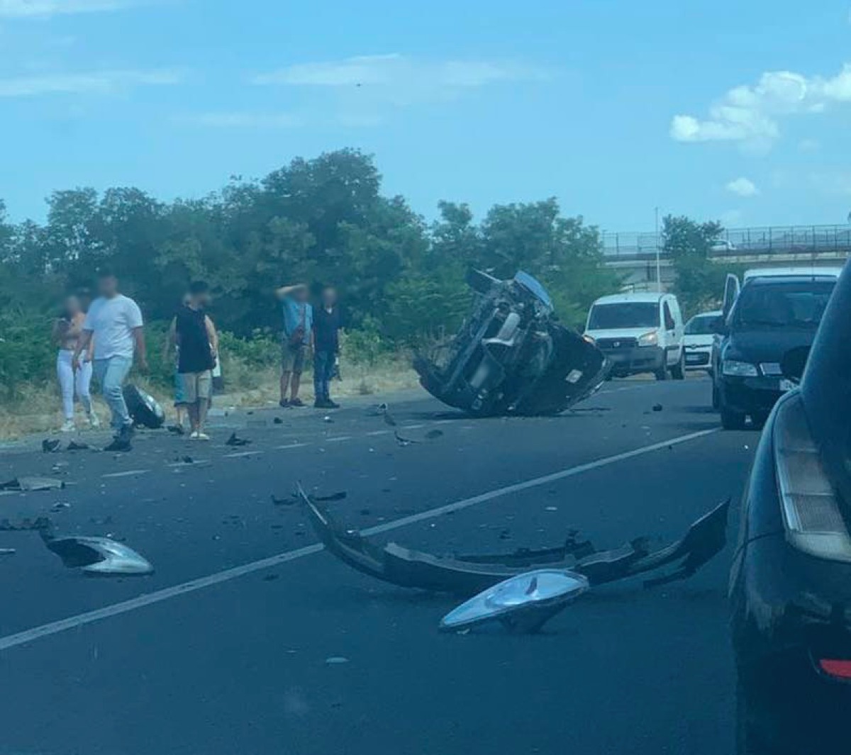 Incidente sulla Statale 106: sul posto forze dell'ordine e mezzi di soccorso - 