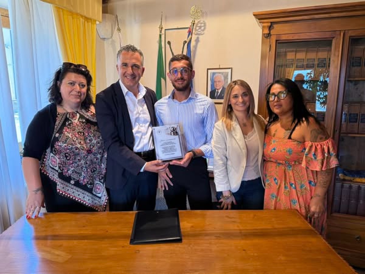 Il Comune di Castrolibero premia Steven Scornaienchi: un talento che cresce nella propria terra - 