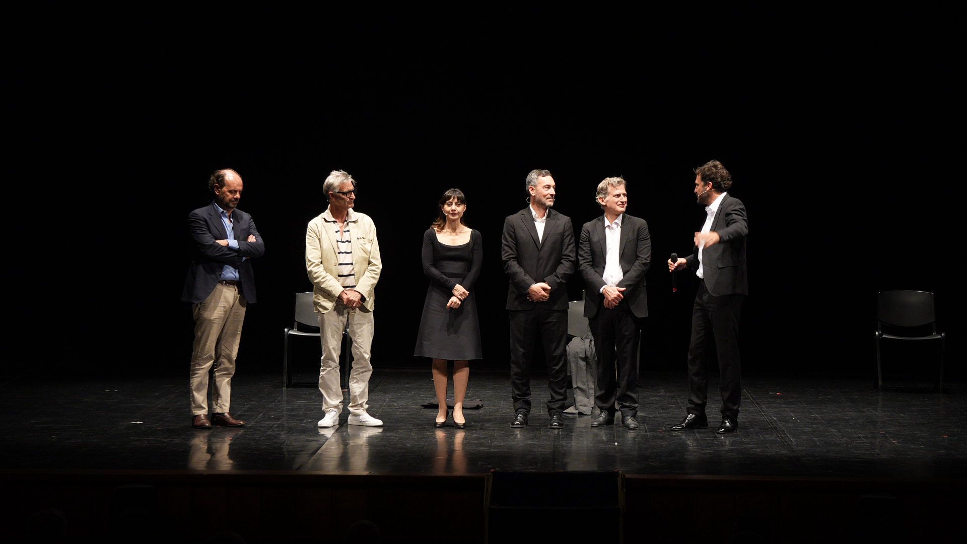 Lamezia Terme - “Toghe rosso sangue” scuote le coscienze: il teatro diventa memoria e impegno civile - 