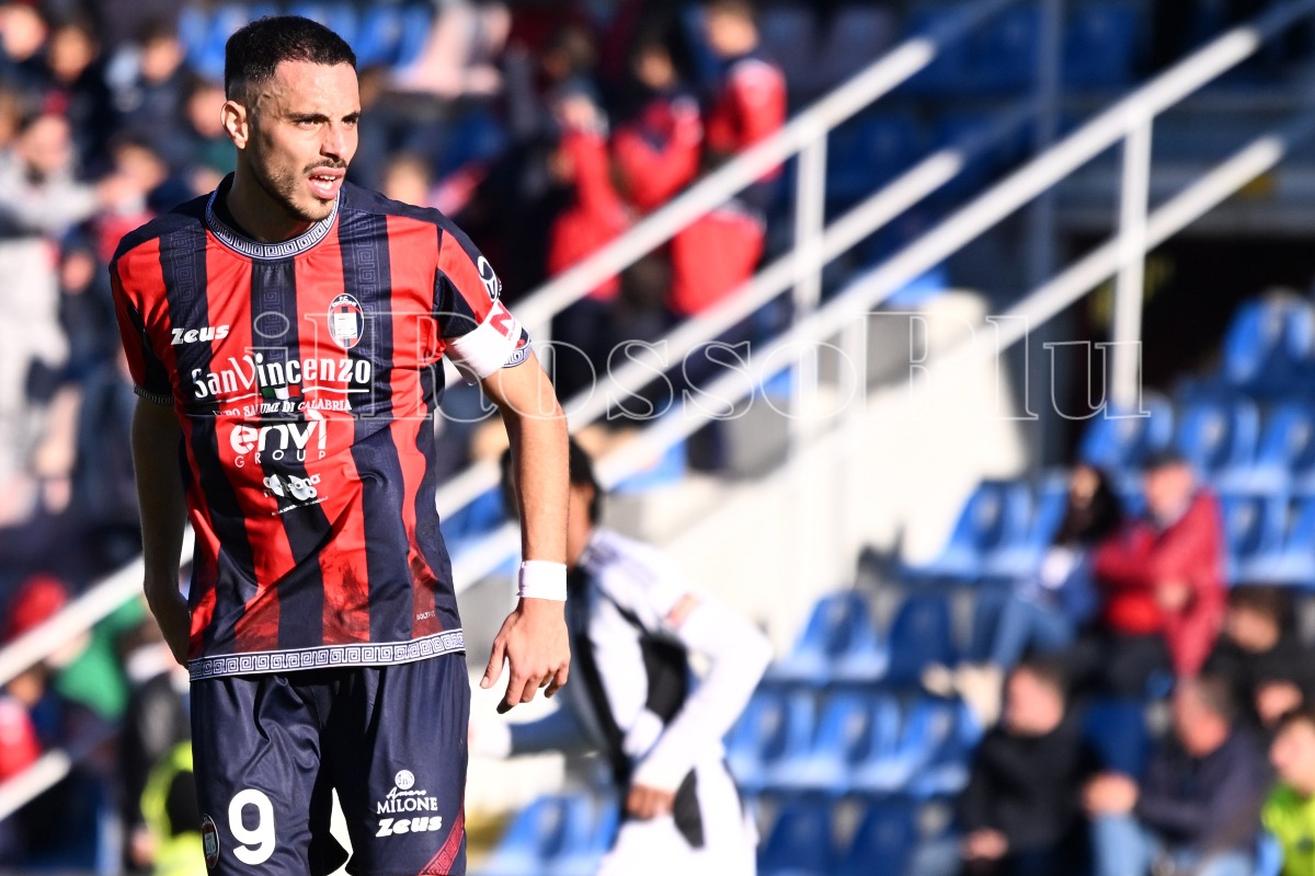 Serie C | Al via la nuova stagione del Crotone: svelate le avversarie estive degli squali - 