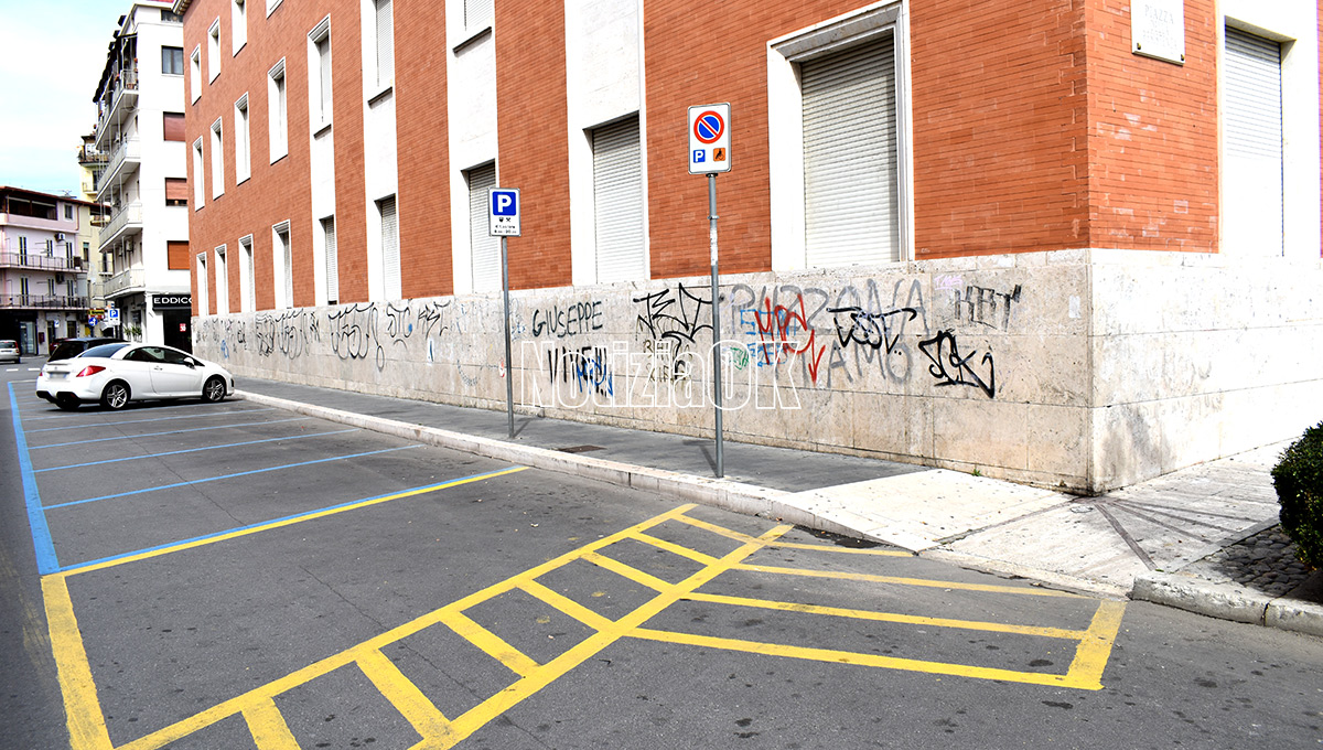 Crotone - “Il rispetto parte da un parcheggio”: l’appello dei Farmacisti per la Collettività -