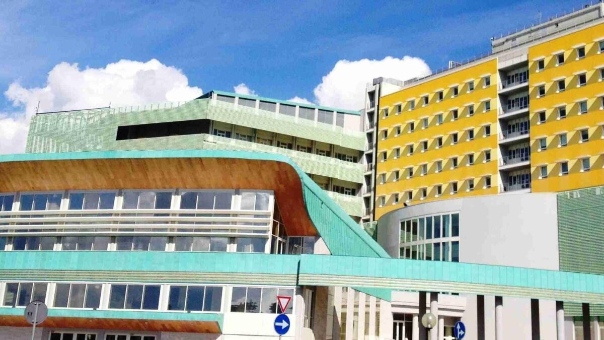 Terremoto nella sanità calabrese: misure cautelari per cinque medici a Catanzaro - 