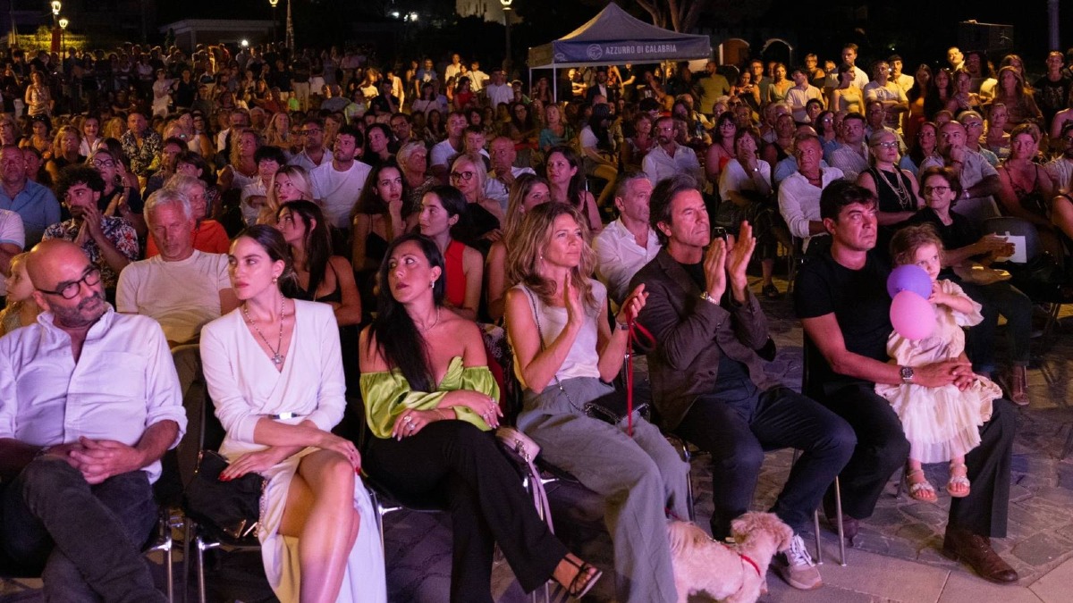 Torna l'Iconic Film Festival a San Nicola Arcella: cinema, cultura e bellezza sotto l'Arcomagno - 