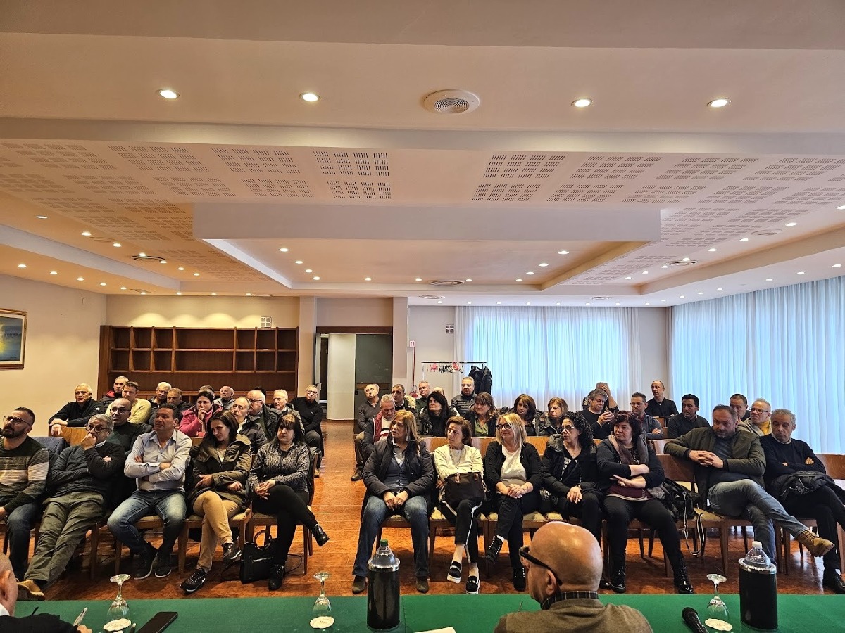 Appello congiunto dei sindacati calabresi per i lavoratori stagionali di Calabria Verde - 