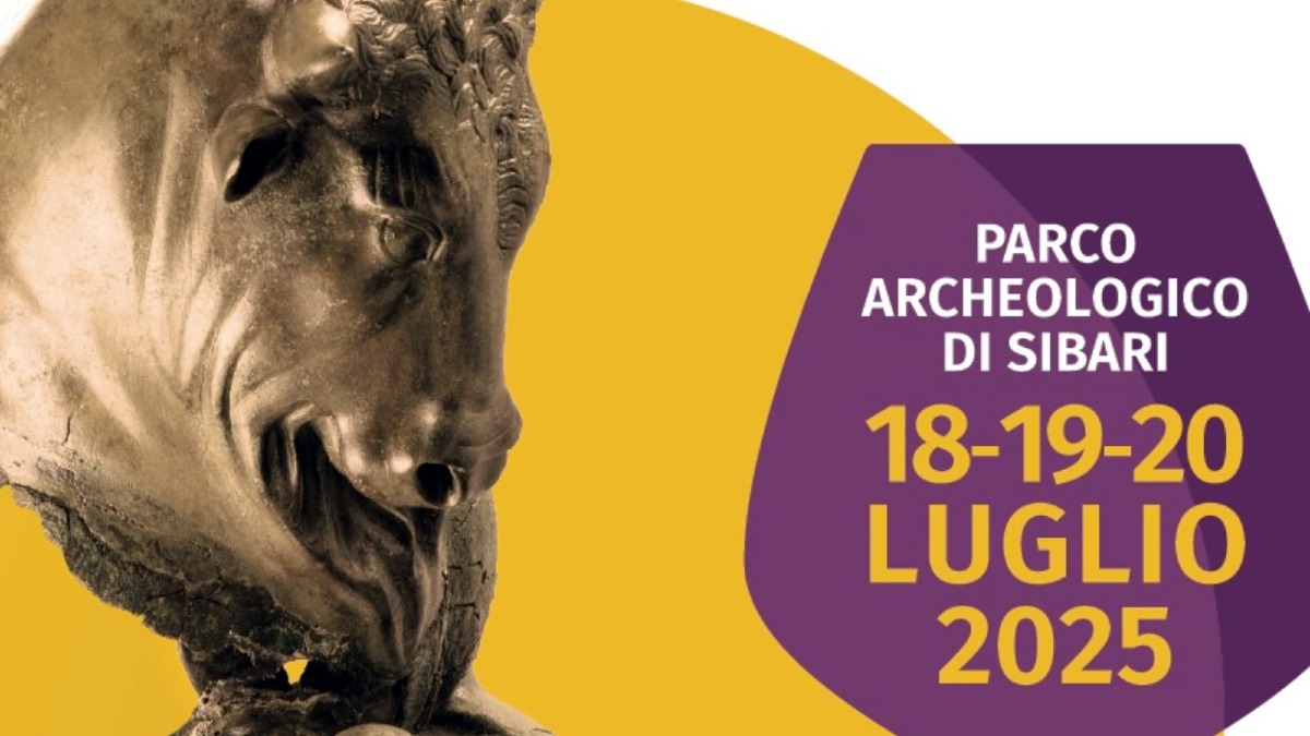  Una cartolina e tre annulli dedicati a "Vinitaly and the city " di Sibari - 