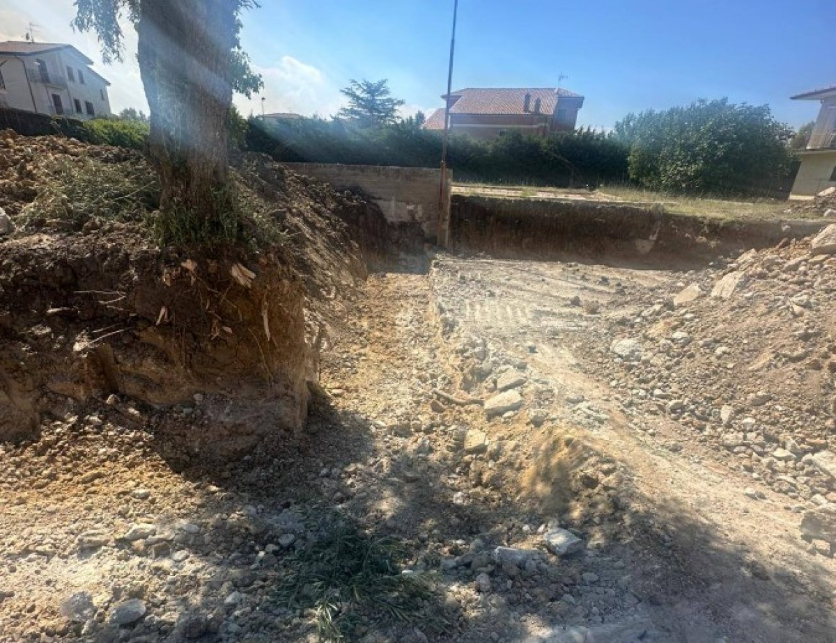 Il Comune di Cutro aggiorna sui lavori di ristrutturazione della scuola San Luigi Orione - 