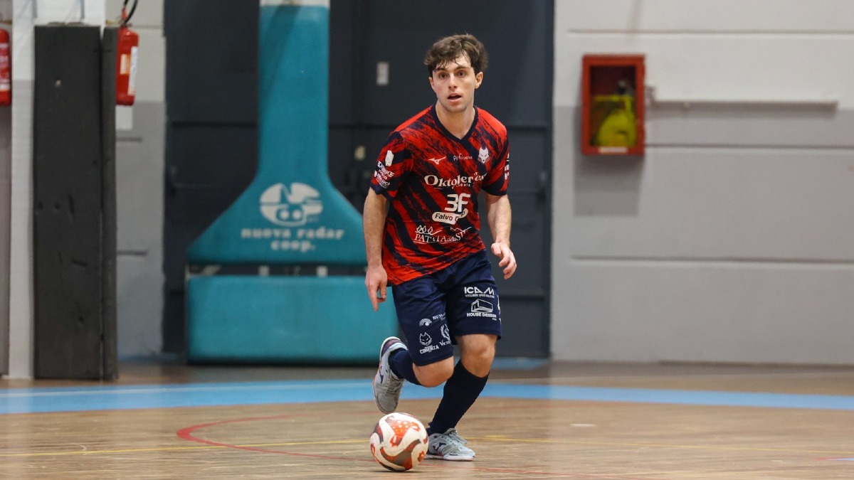 Alessio Adornato confermato in rossoblù: terza stagione con Pirossigeno Cosenza - 