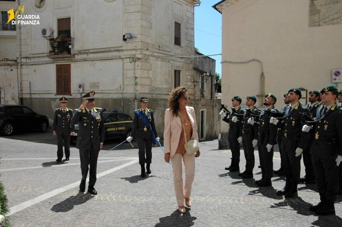 Wanda Ferro in visita al Comando Regionale della Guardia di Finanza di Catanzaro - 