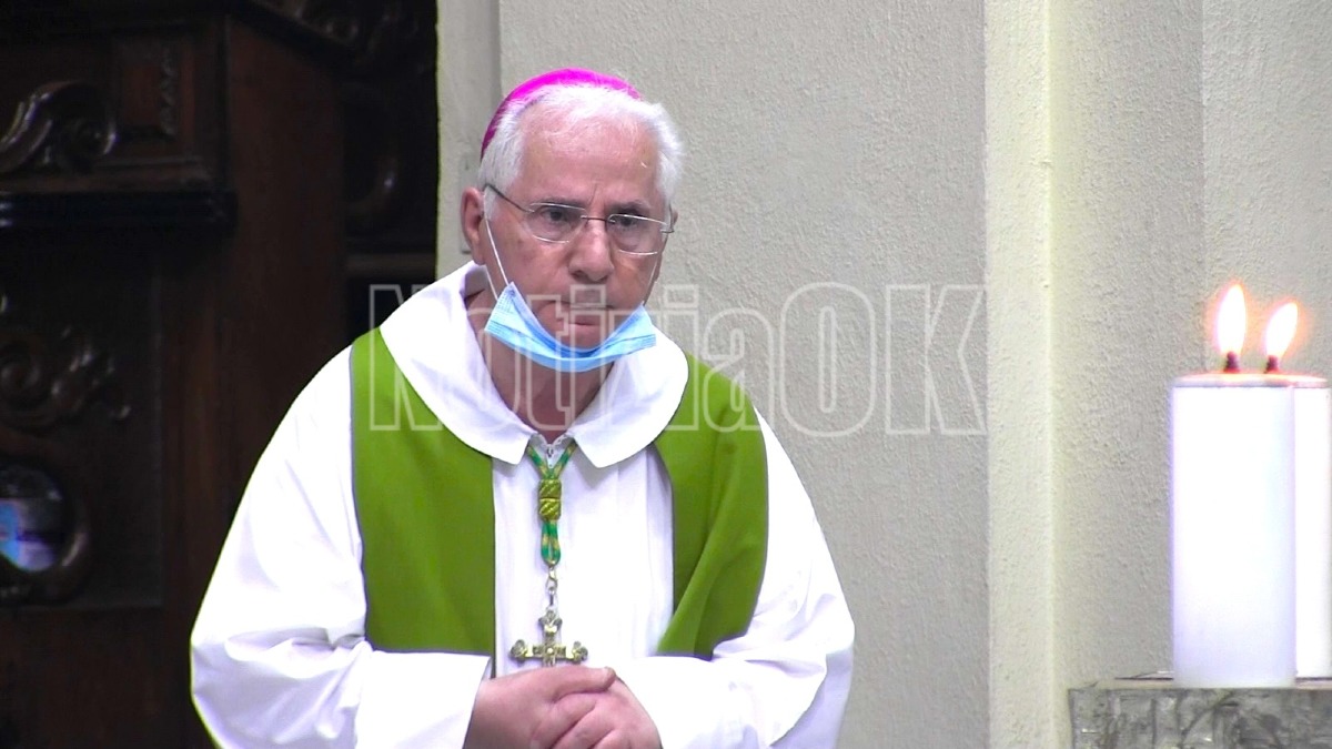 La chiesa calabrese in lutto per Monsignor Luigi Cantafora: domani i funerali  - 