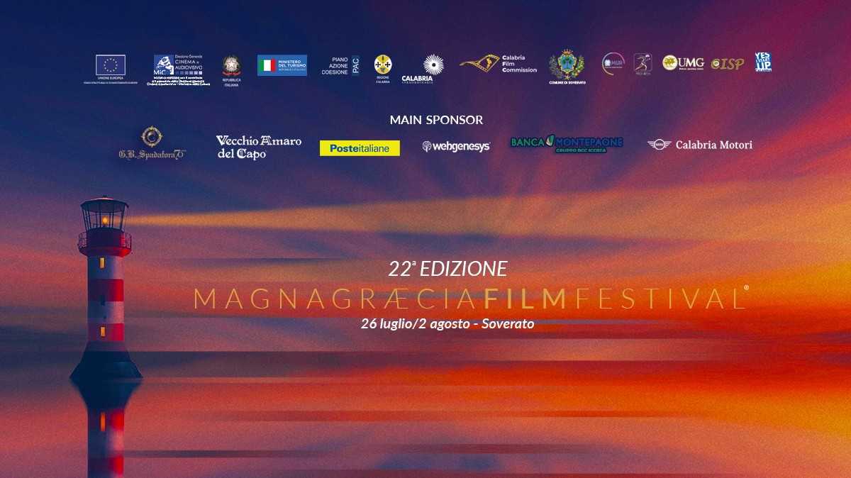 Prende forma l'arena del Magna Graecia Film Festival sul lungomare di Soverato - 