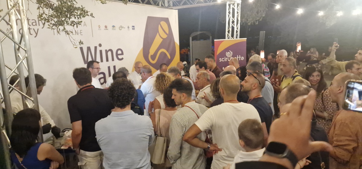 Scirubetta incanta Sibari: il gelato artigianale protagonista a Vinitaly and the City - 