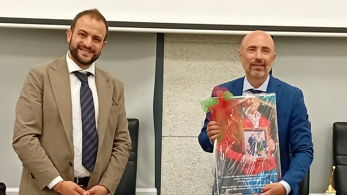 Santa Sofia d'Epiro e Diamante: un gemellaggio artistico e culturale si consolida con una serata di gala - 
