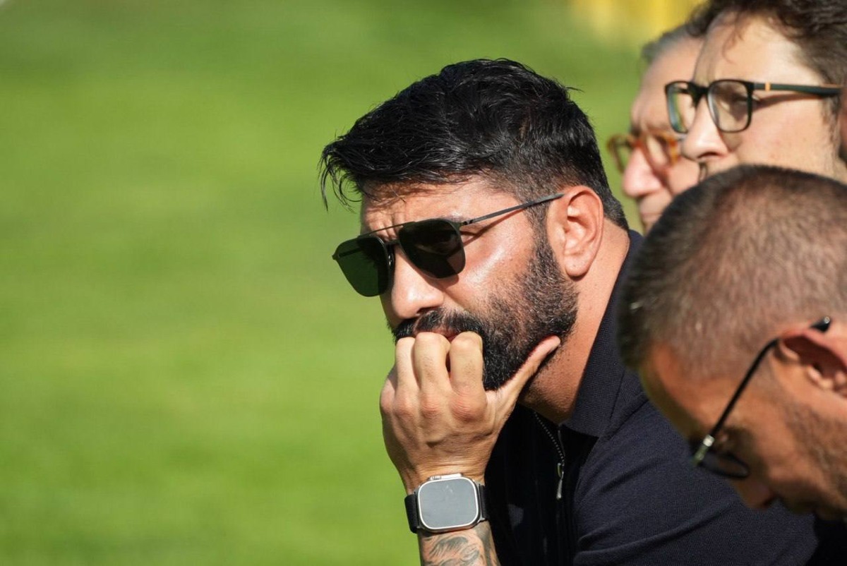 #CrotoneRoccadiNeto 6-1 | Vrenna: "Stiamo valutando delle uscite importanti ma altrettanto importanti saranno le entrate" - 