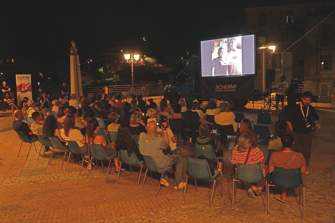 Catanzaro - «Con la rassegna Schermi il cinema diventa un bel momento di socialità nei quartieri» - 