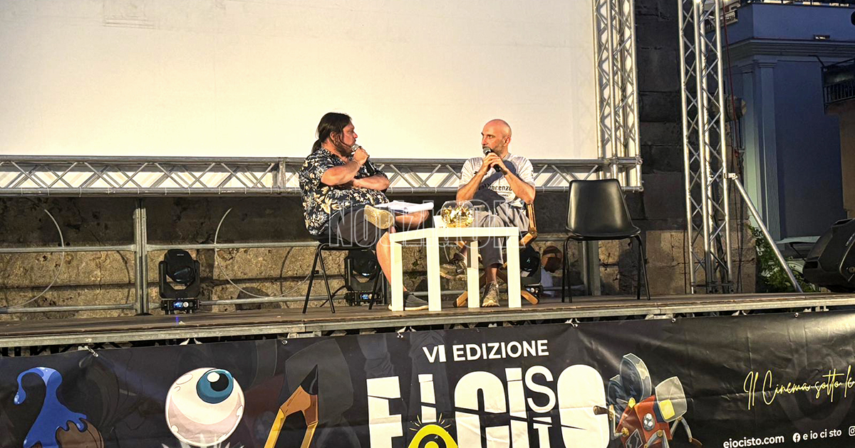 (Video) Crotone - Cinema, ambiente e ironia: Maccio Capatonda inaugura la rassegna E io ci sto - Il cinema sotto le stelle - 