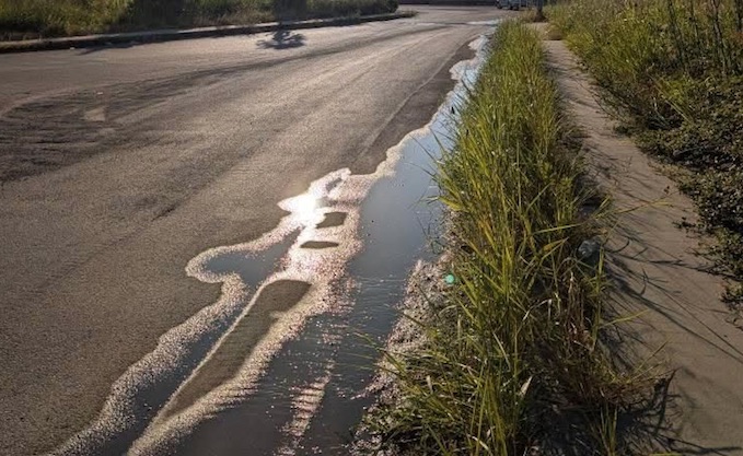 Catanzaro- Sospetto sversamento fognario in viale Isonzo: Veraldi lancia l’allarme igienico-sanitario - 
