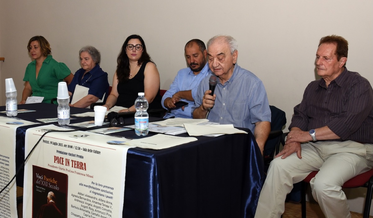 Petrizzi, una sola voce “Pace in Terra” - 