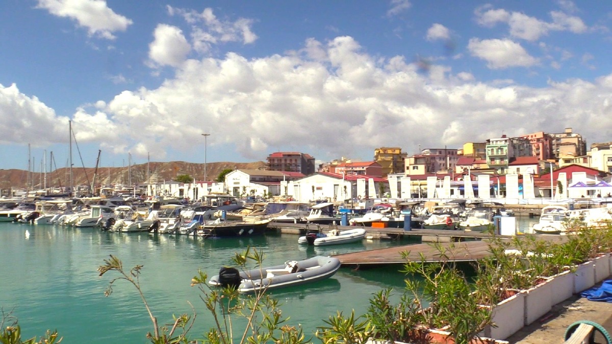 Dal Ministero del Turismo un finanziamento per la riqualificazione del porto di Crotone - 
