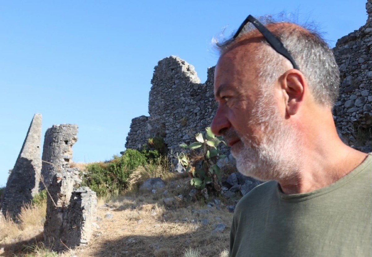 Franco Arminio torna a Cirella per “La cura dello sguardo” - 