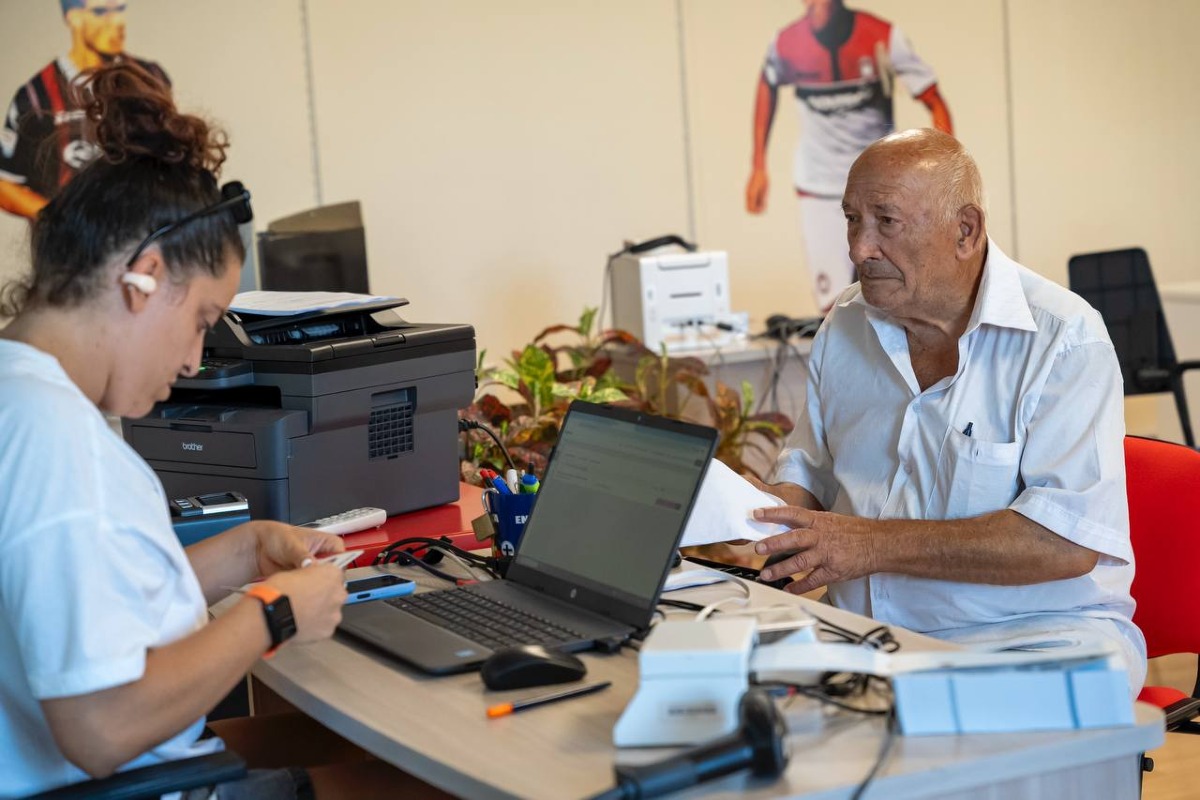 Crotone, Campagna Abbonamenti: al via la fase di prelazione, il primo rinnovo è del Sig. Vito Varrese - 
