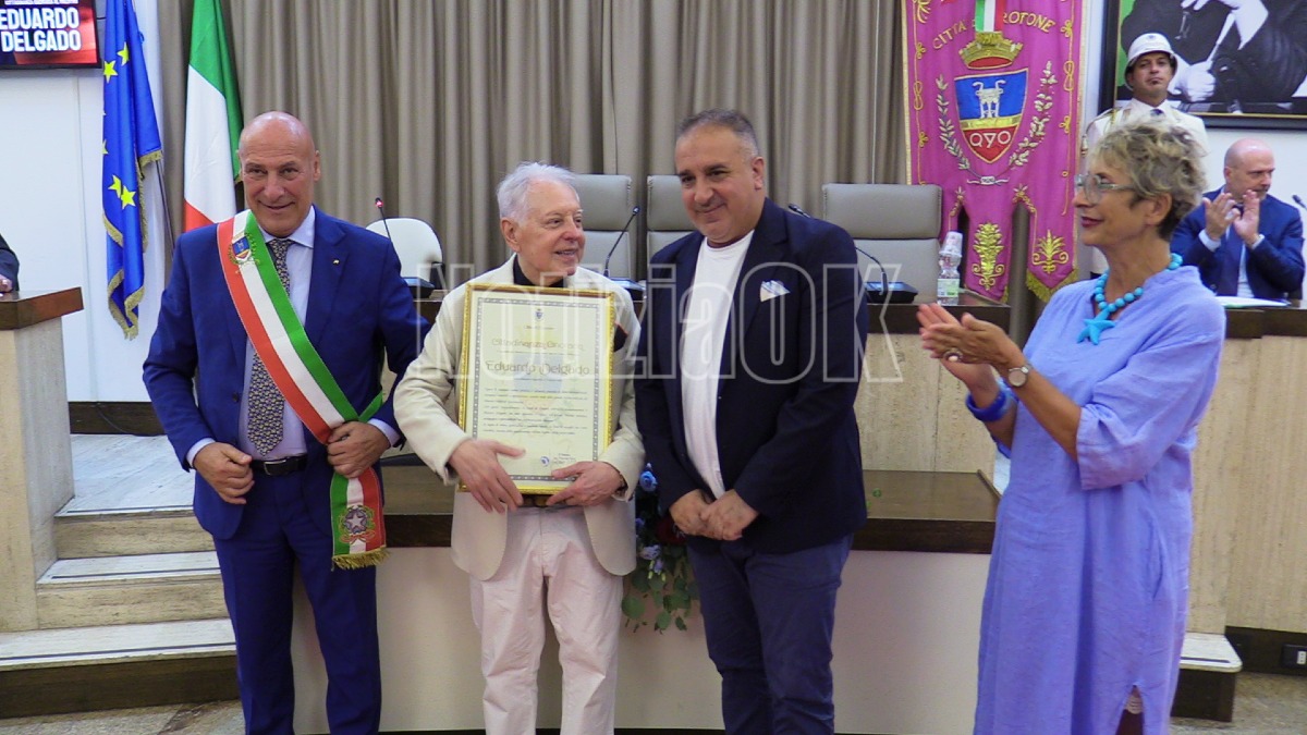 (VIDEO) Delgado e il metodo Scaramuzza: il ritorno di un’eredità musicale: "Adesso un Festival qui a Crotone col suo nome" - 