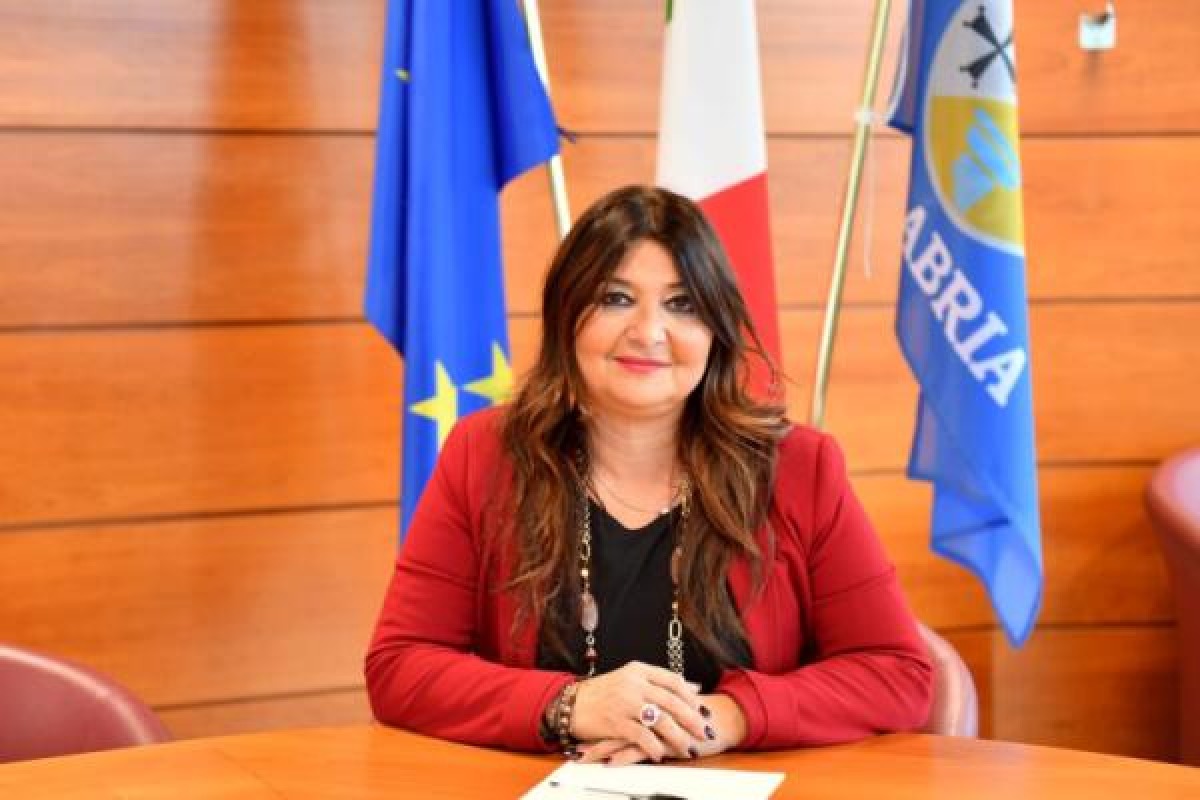 Corigliano-Rossano, Straface: "Stasi ci ripensi, non condanni 52 famiglie alla disperazione" - 