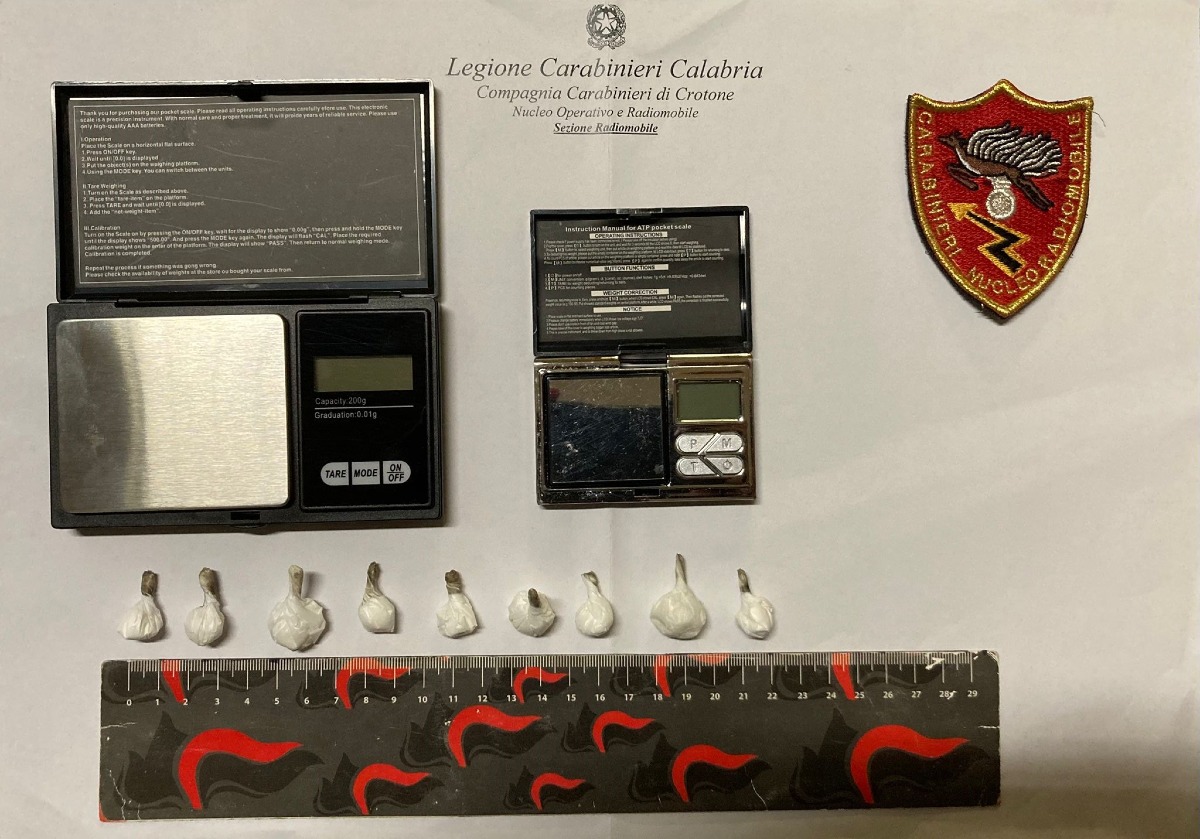 Crotone, spaccio di sostanze stupefacenti: i Carabinieri arrestano un 59enne - 