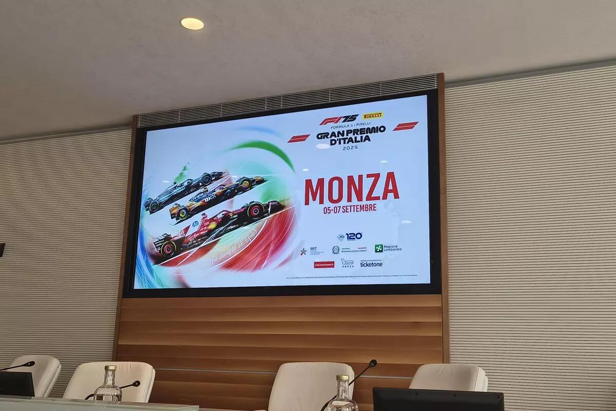 Svelato il poster del Gp Italia, La Russa “A Monza nascono magie” - 