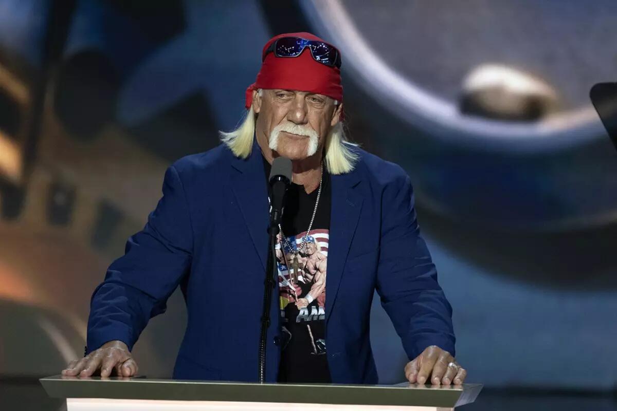 Addio ad Hulk Hogan, la leggenda del wrestling aveva 71 anni -