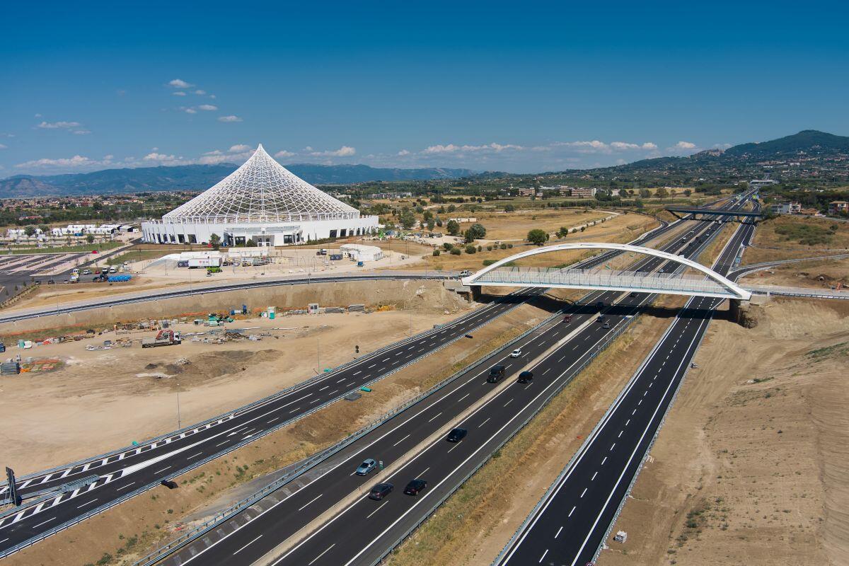 Roma, Anas apre al traffico il ponte che collega l’A1 e Tor Vergata - 