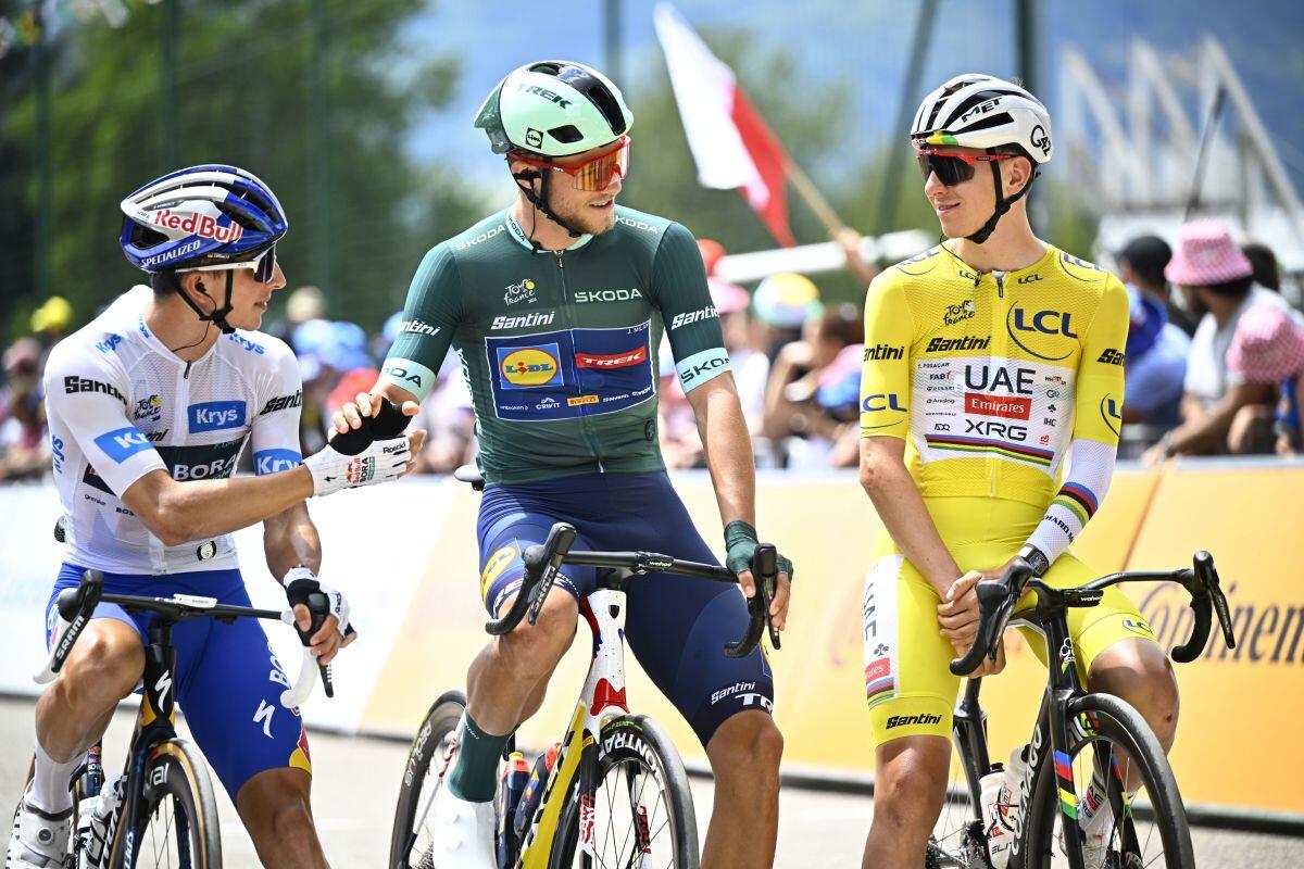 Al Tour 4° trionfo di Pogacar, festa per Milan e Van Aert - 