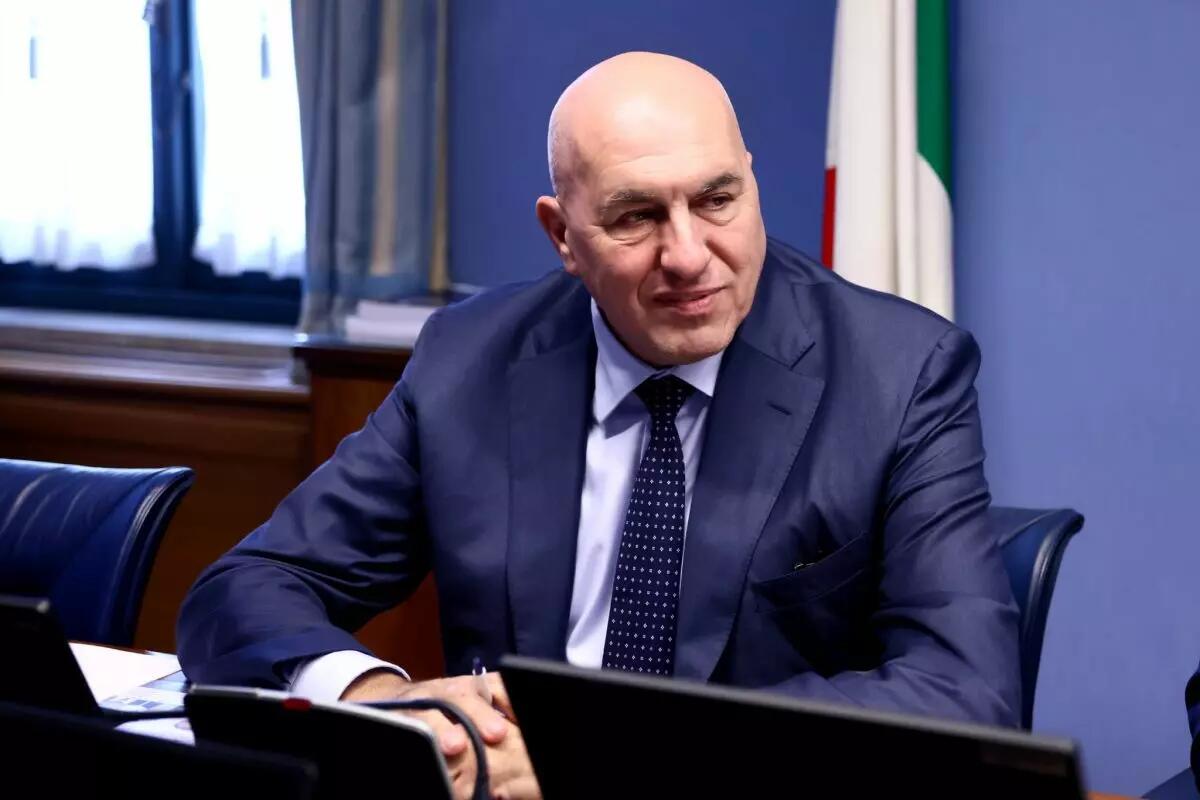 Crosetto in Egitto “MFO svolge un ruolo cruciale” - 