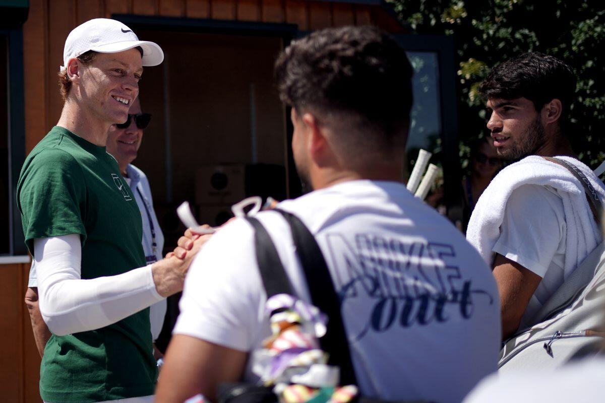 Sinner a caccia del 1° titolo a Wimbledon, Alcaraz per il tris - 