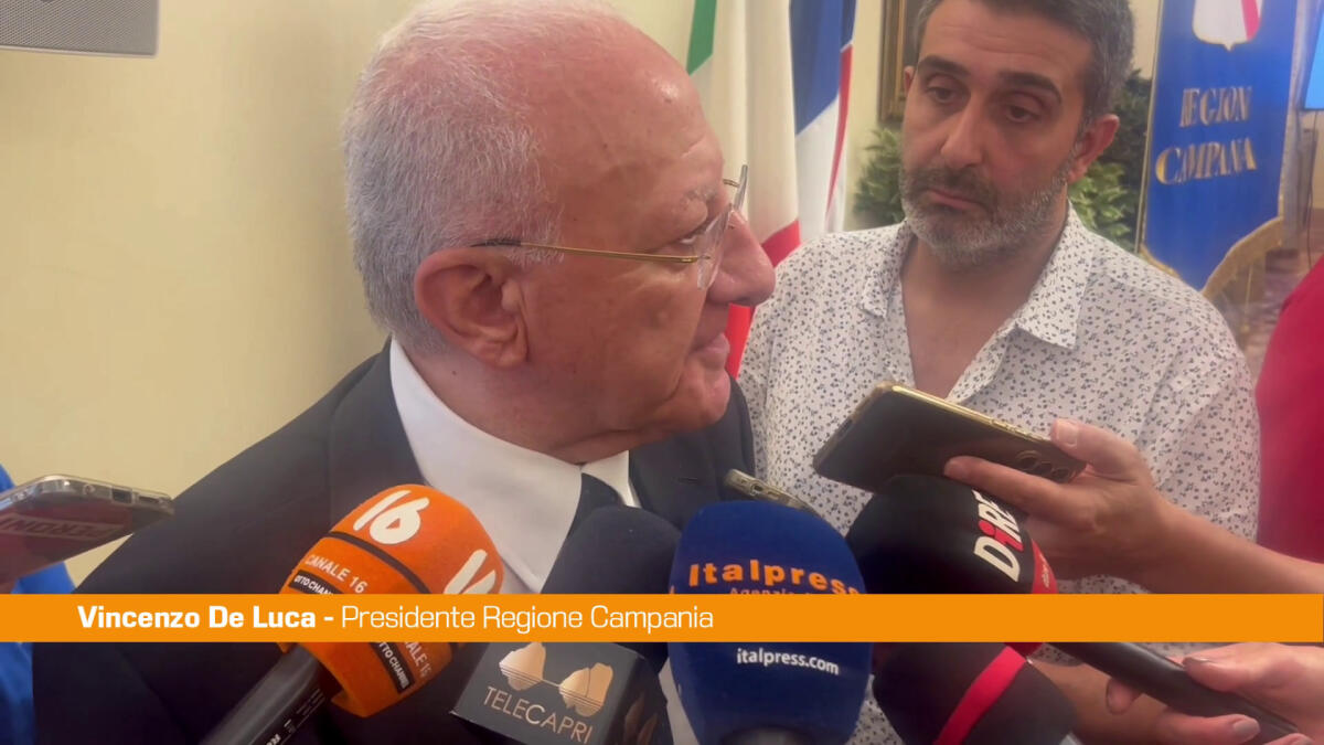 Campi Flegrei, De Luca "Mantenere nervi saldi e non creare psicosi" - 