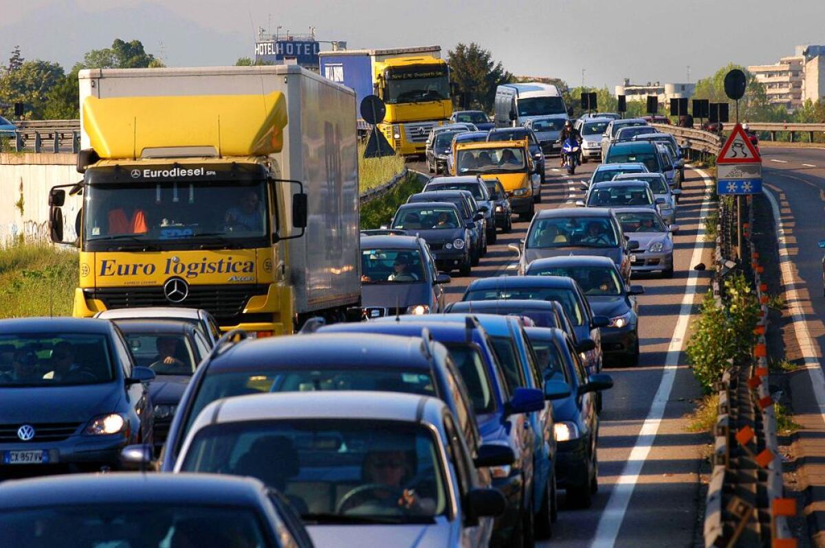 Unrae, a giugno l’immatricolazione dei veicoli industriali subisce un crollo del 29.5% - 