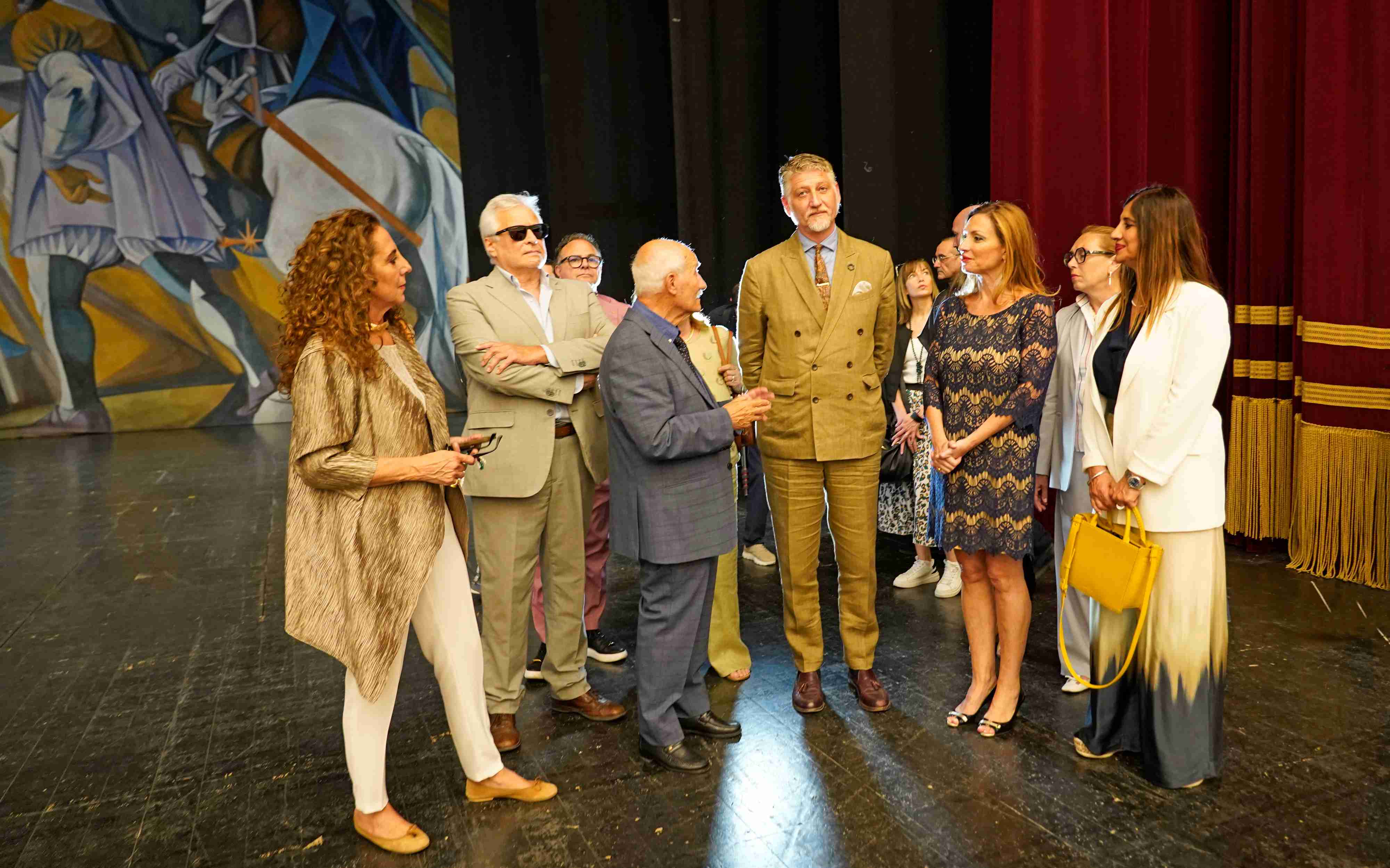 Catanzaro - Il Ministro della Cultura Alessandro Giuli visita il Teatro Politeama - 