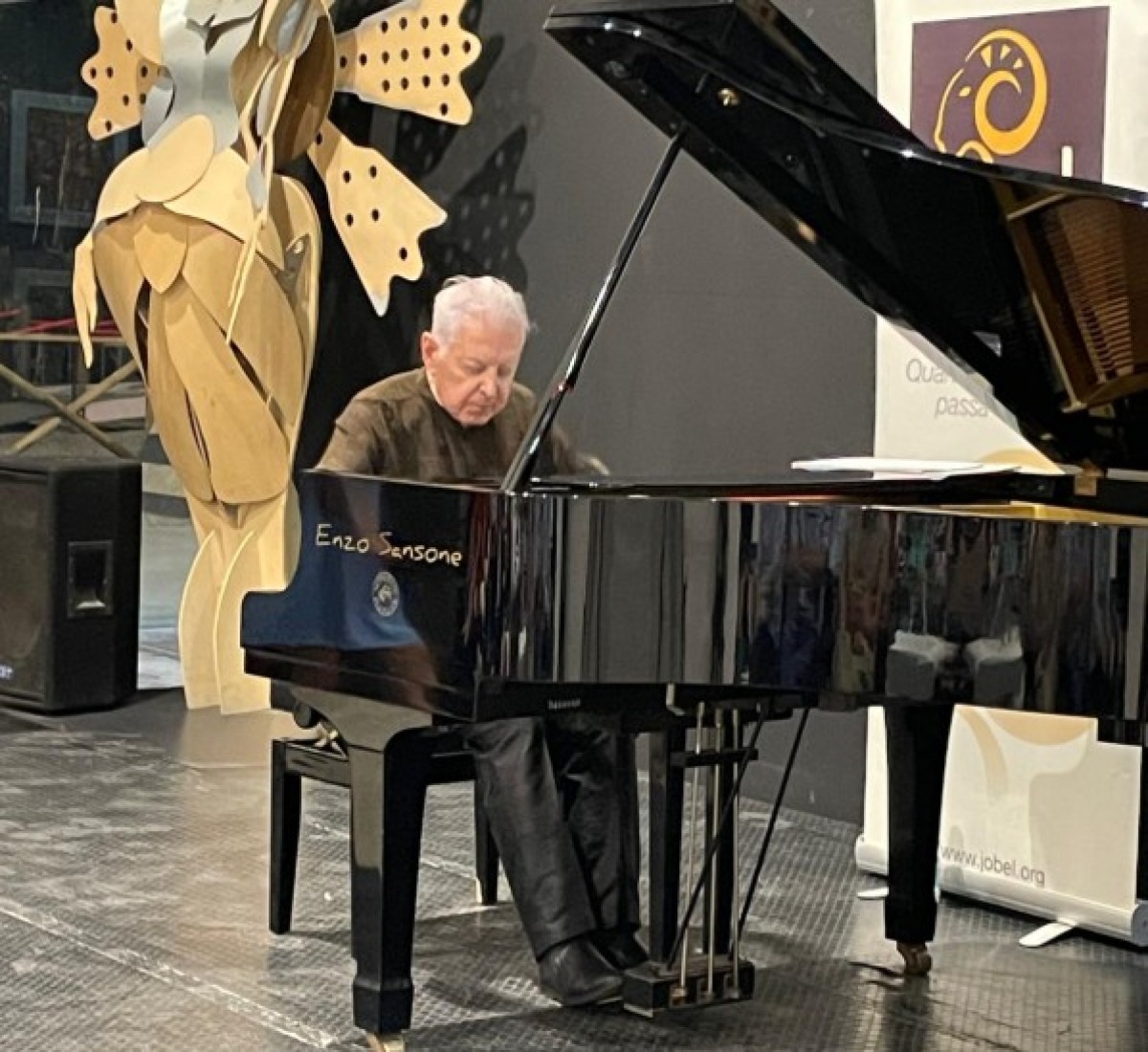 Crotone - Eduardo Delgado, allievo del grande Vincenzo Scaramuzza si esibisce al Museo di Pitagora - 